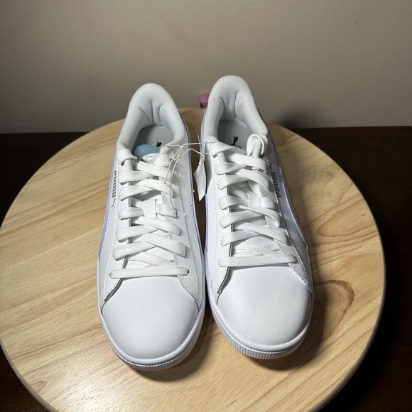 PUMA Women's Vikky V2 COURT SHOE SNEAKER SOFTFOAM COMFORT WHITE SIZE 9 NWT - Picture 3 of 5